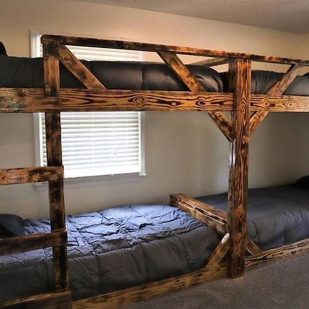 3 Bedroom Vacation Home Next To Silver Dollar City Branson Kültér fotó