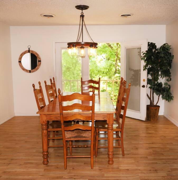 3 Bedroom Vacation Home Next To Silver Dollar City Branson Kültér fotó