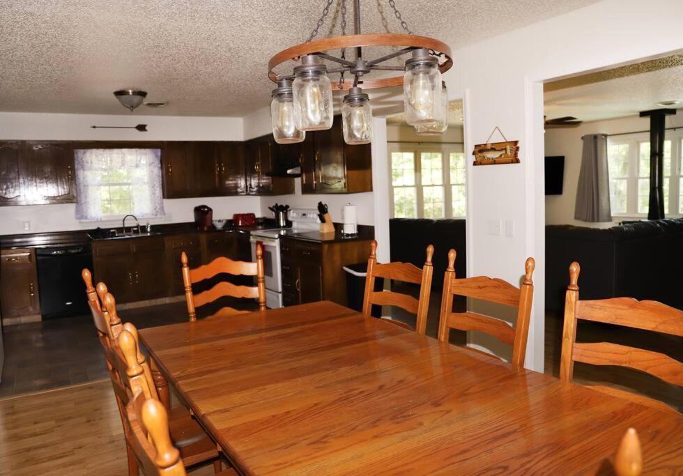 3 Bedroom Vacation Home Next To Silver Dollar City Branson Kültér fotó